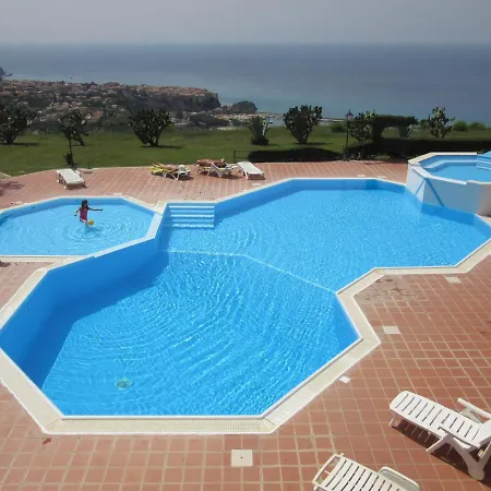 Il Giardino Su Tropea - A Garden Overlooking Tropea *
